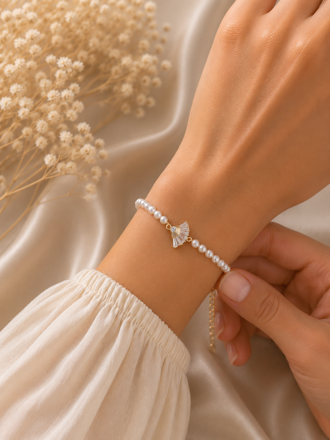 Bracelet Perles Élégance Éventail – Doré