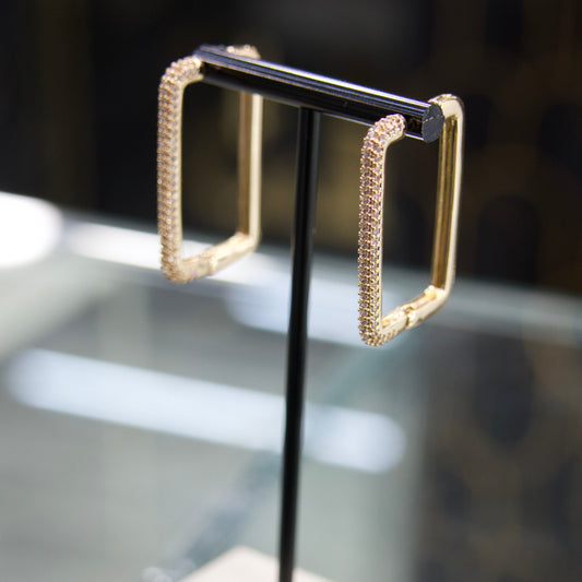 ✨ Boucles d’oreilles Rectangulaires Pavées – Élégance Moderne ✨
