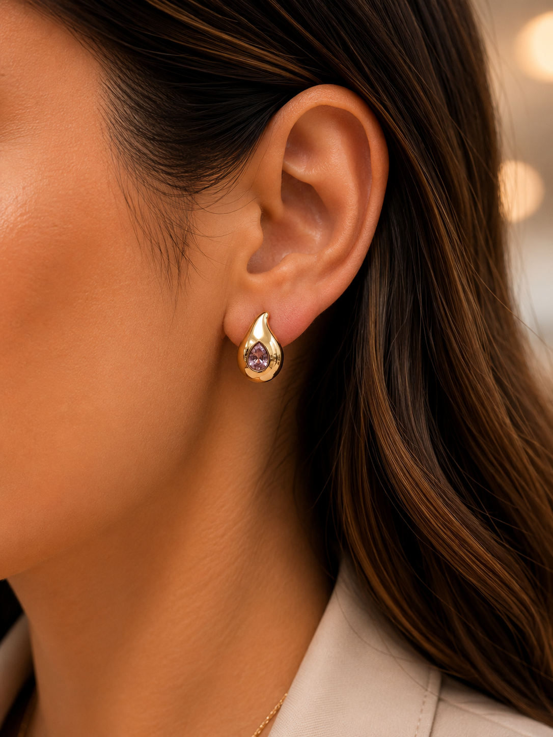 Boucles d’Oreilles Goutte Rose – Cristal Élégance
