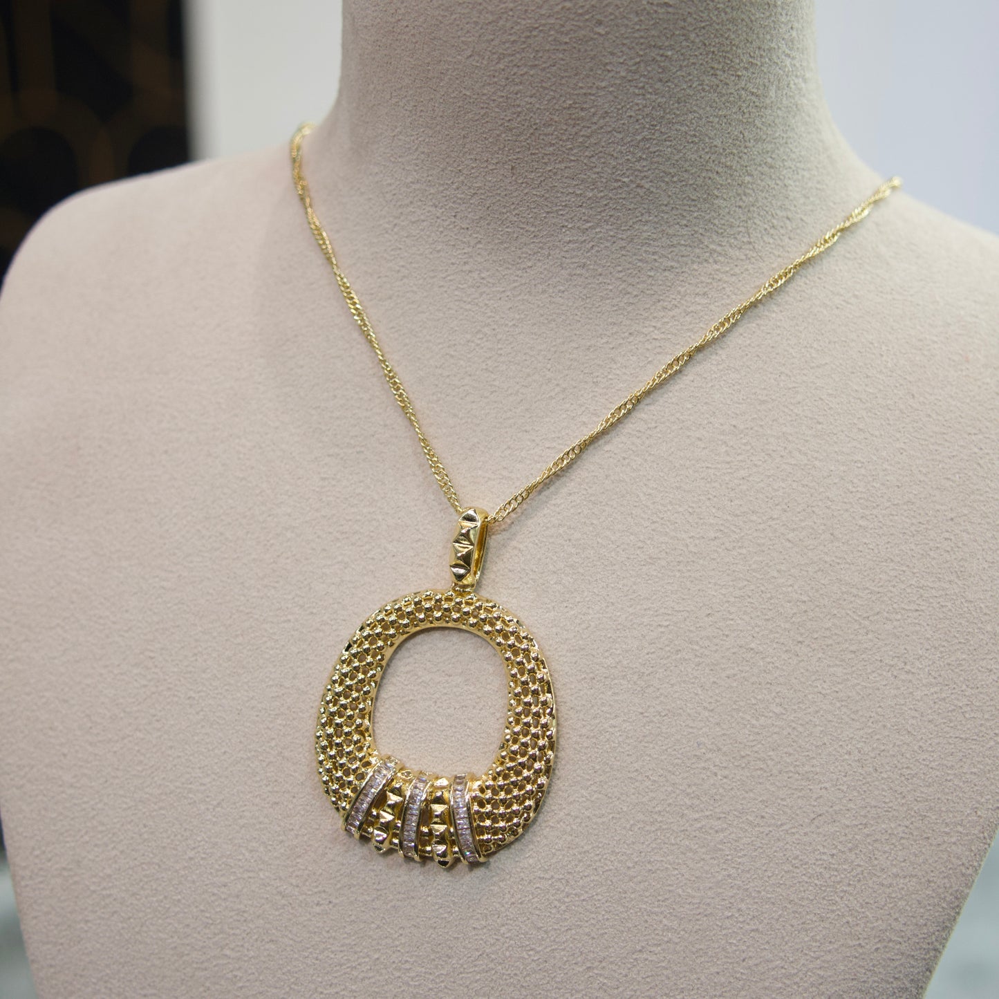 Parure Bijoux Luxe Dorée – Collier, Bracelet, Bague et Boucles d’oreilles