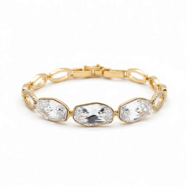 Bracelet Élégance Cristal – Maillons Dorés & Cristaux Facettés