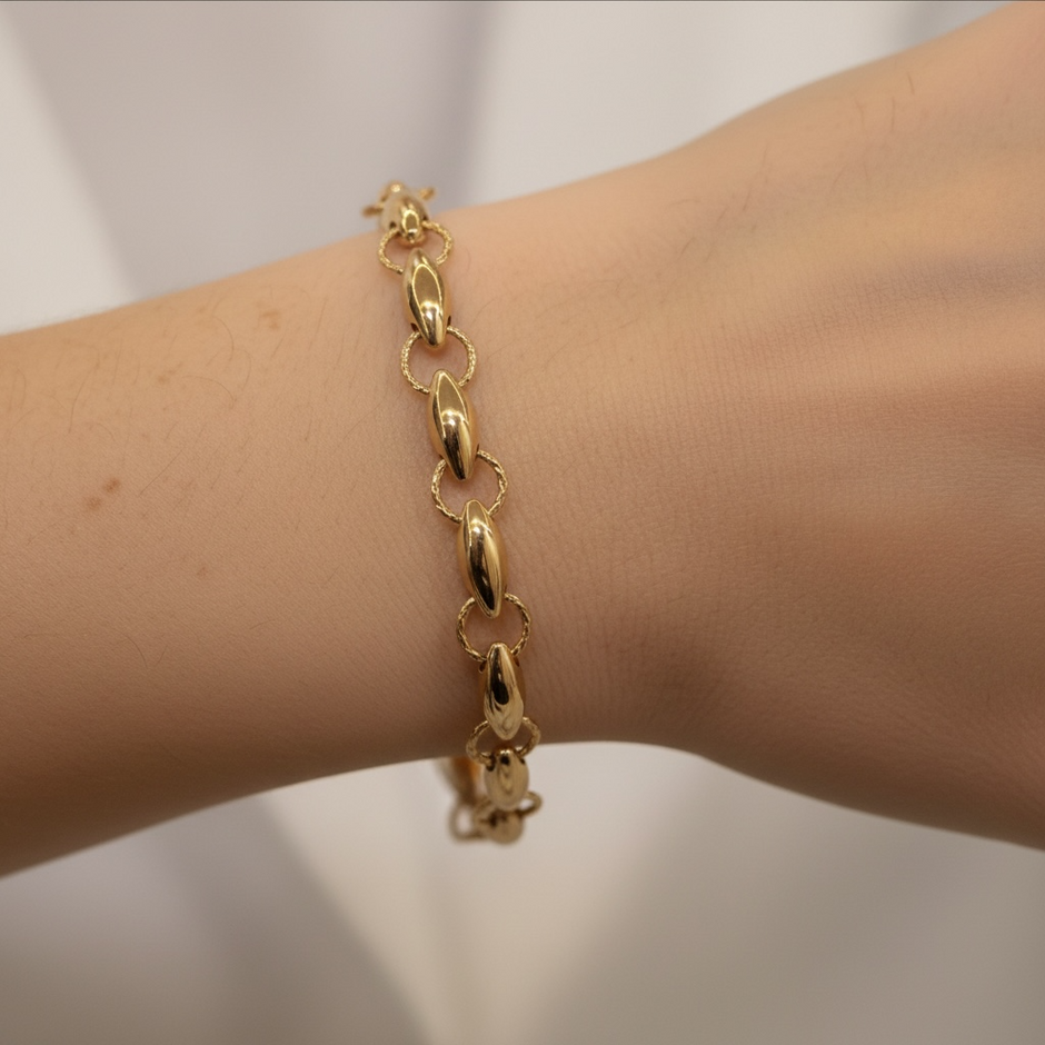 Bracelet à Maillons Ovales et Anneaux Texturés – Rose Gold
