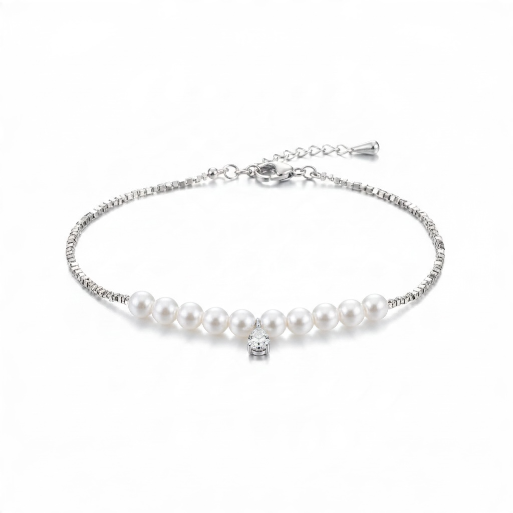 Bracelet Perles Nacrées Argenté avec Pendentif Strass ✨
