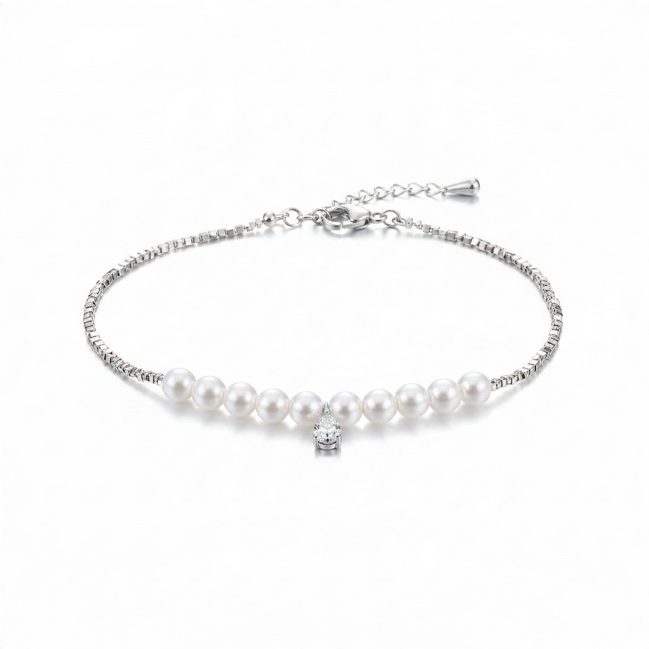 Bracelet Perles Nacrées Argenté avec Pendentif Strass ✨