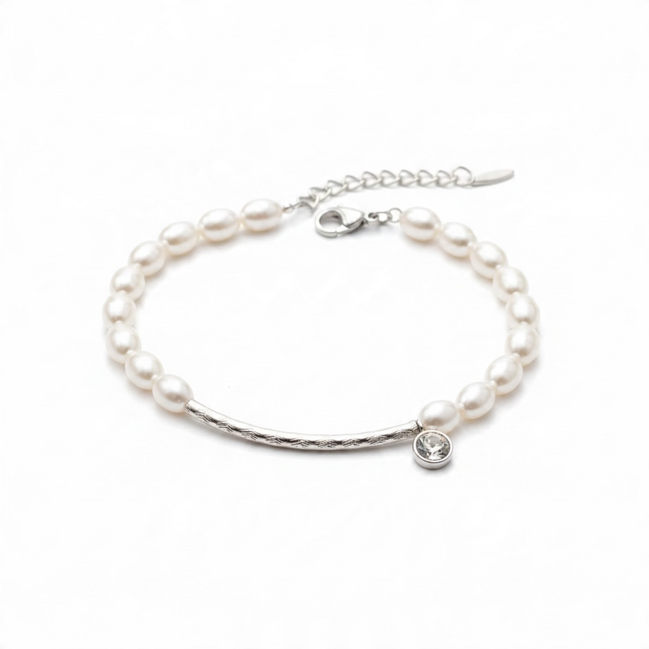 Bracelet Perles Nacrées avec Barre Argentée et Strass