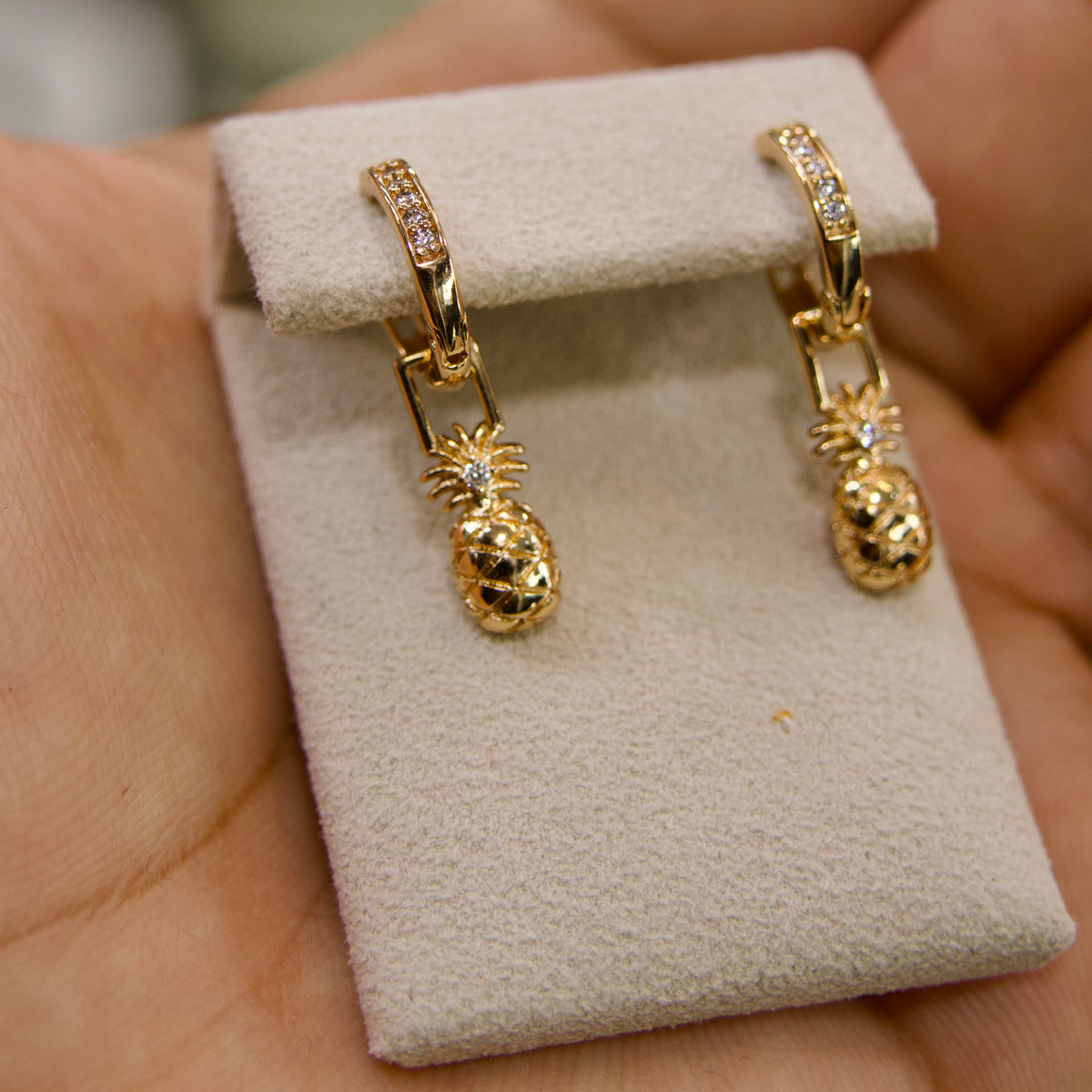 Boucles d’Oreilles Ananas – Élégance Tropicale